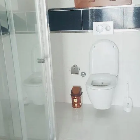 ölüdeniz'de 10 Kişilik Lüks, Havuzlu, Muhafazakar Villa *