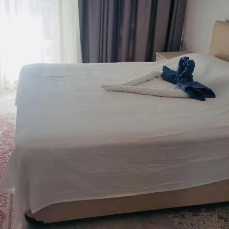 Villa Oludeniz'de 10 Kisilik Luks, Havuzlu, Muhafazakar